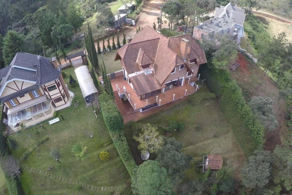 Casa E Vista Privilegiadas No Alto Do Capivari Campos do Jordão المظهر الخارجي الصورة